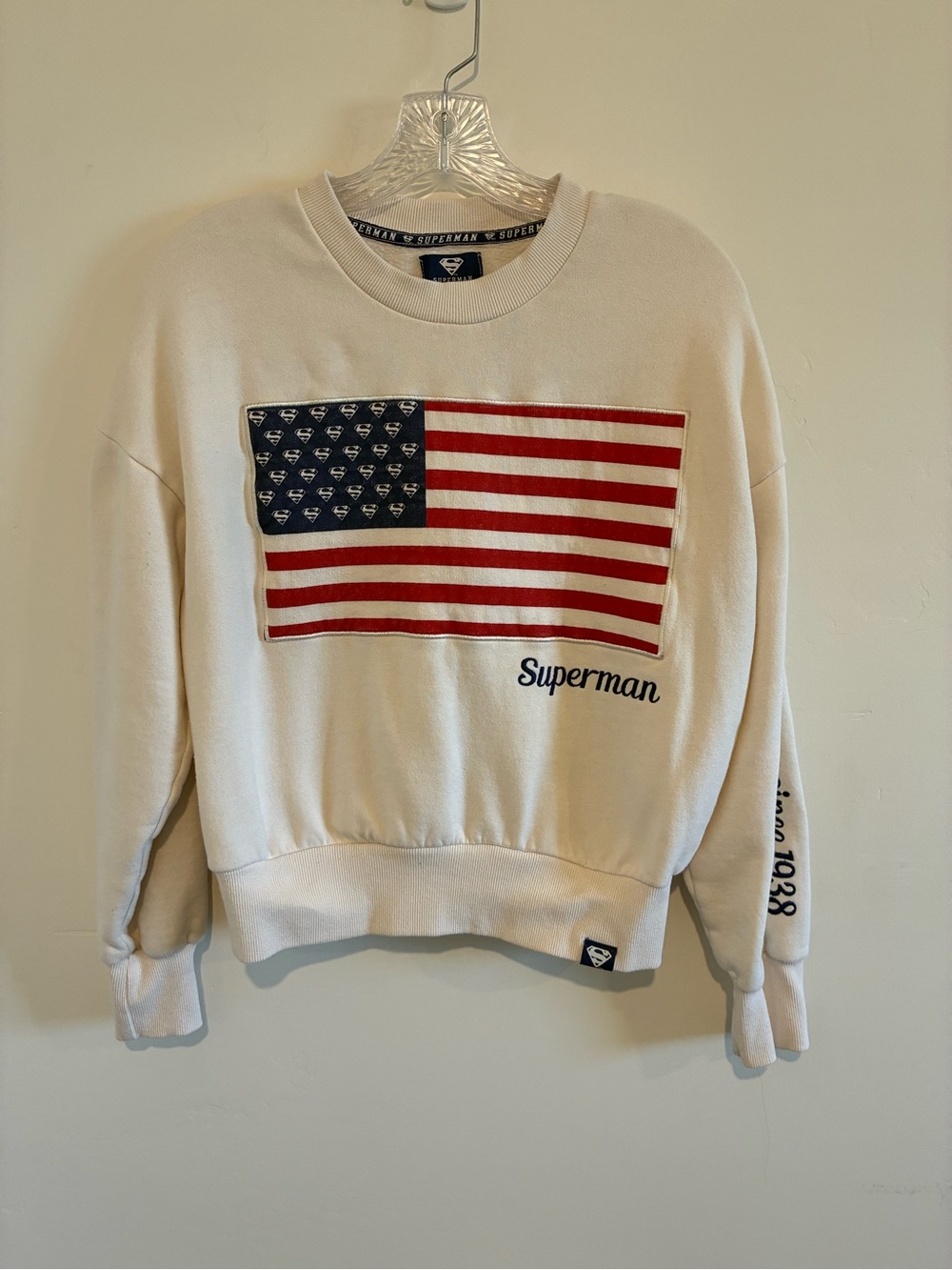 Superman DC Comics Men’s Cream Crewneck Sweatshirt with Flag Graphic